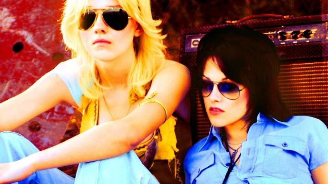 مشاهدة فيلم The Runaways 2010 مترجم ايجي بست